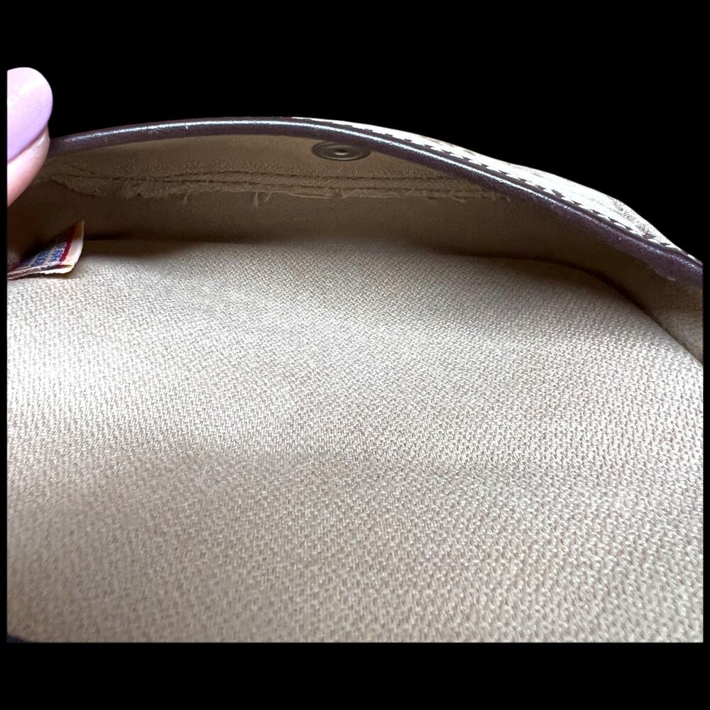 DOONEY AND BOURKE Flap Wristlet Leather Signature Logo Removable Strap DB142 - Picture 5 of 8